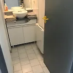 Parking Dhuoda Apartmán *