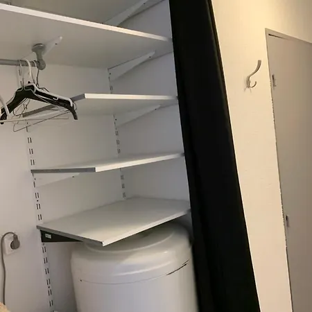 Parking Dhuoda 公寓 尼姆